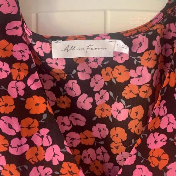 All in Favor Floral Blouse - Picture 3 of 3